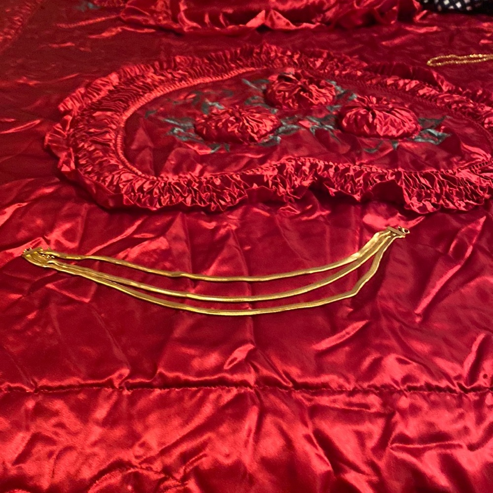Beautiful gold necklace